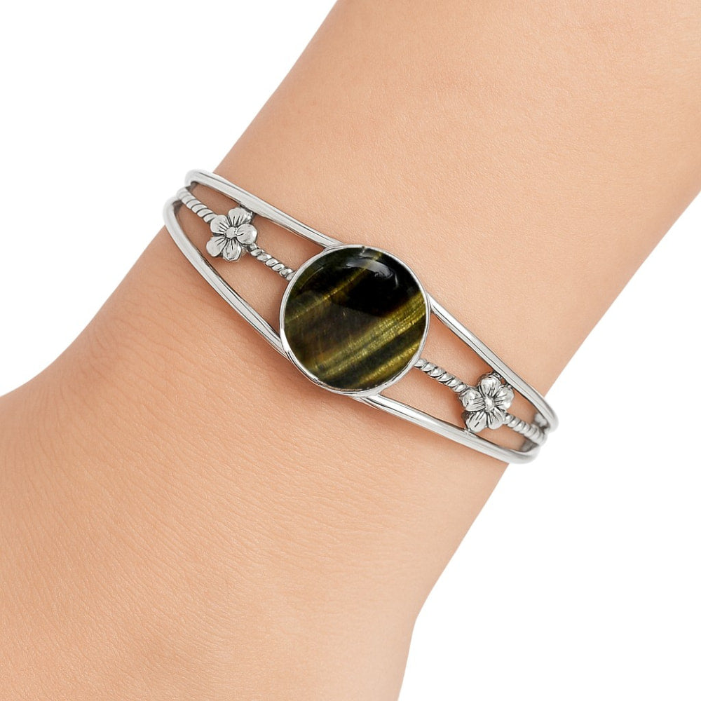 Silver bracelet with round tiger&