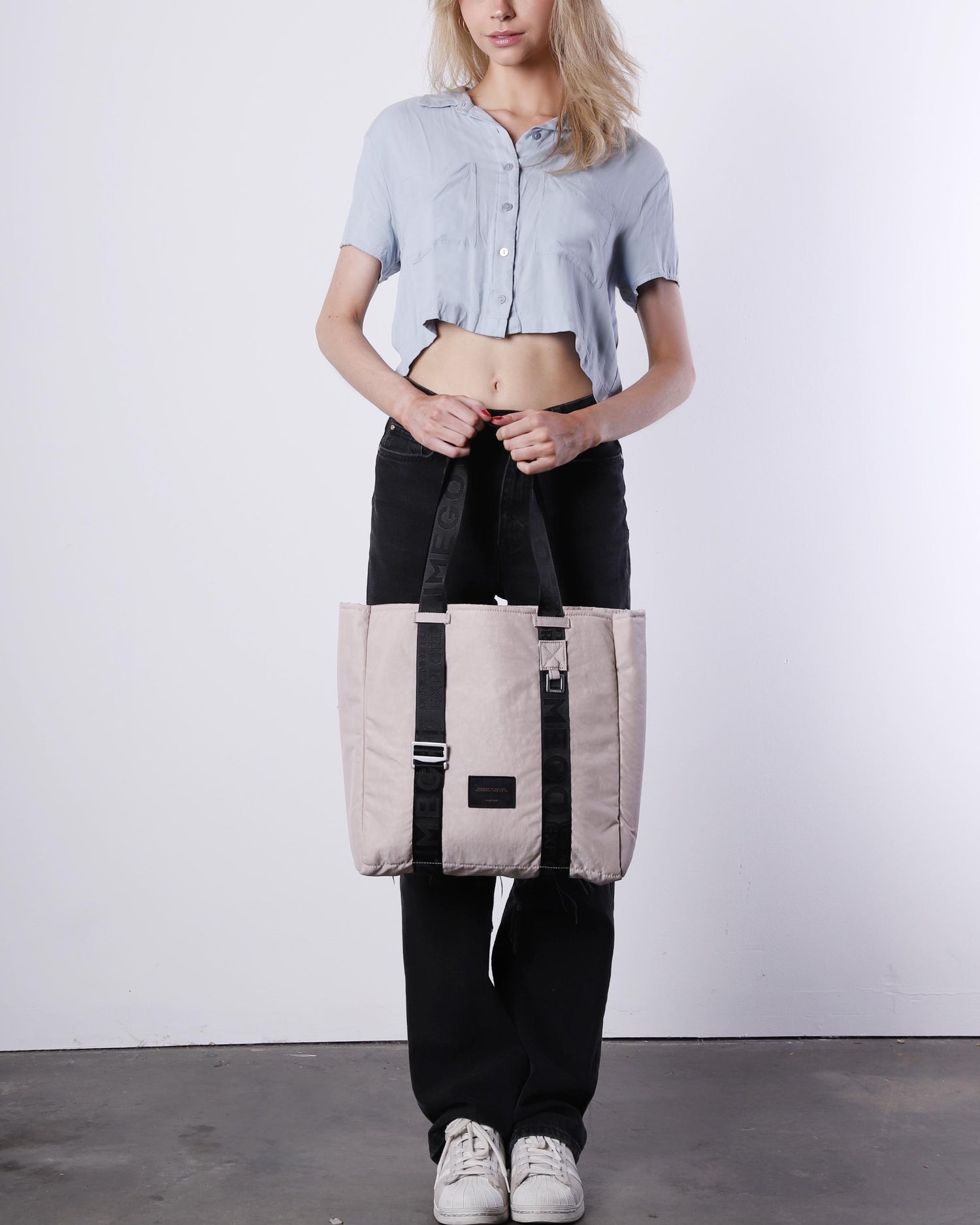 NEO LAPTOP TOTE-1