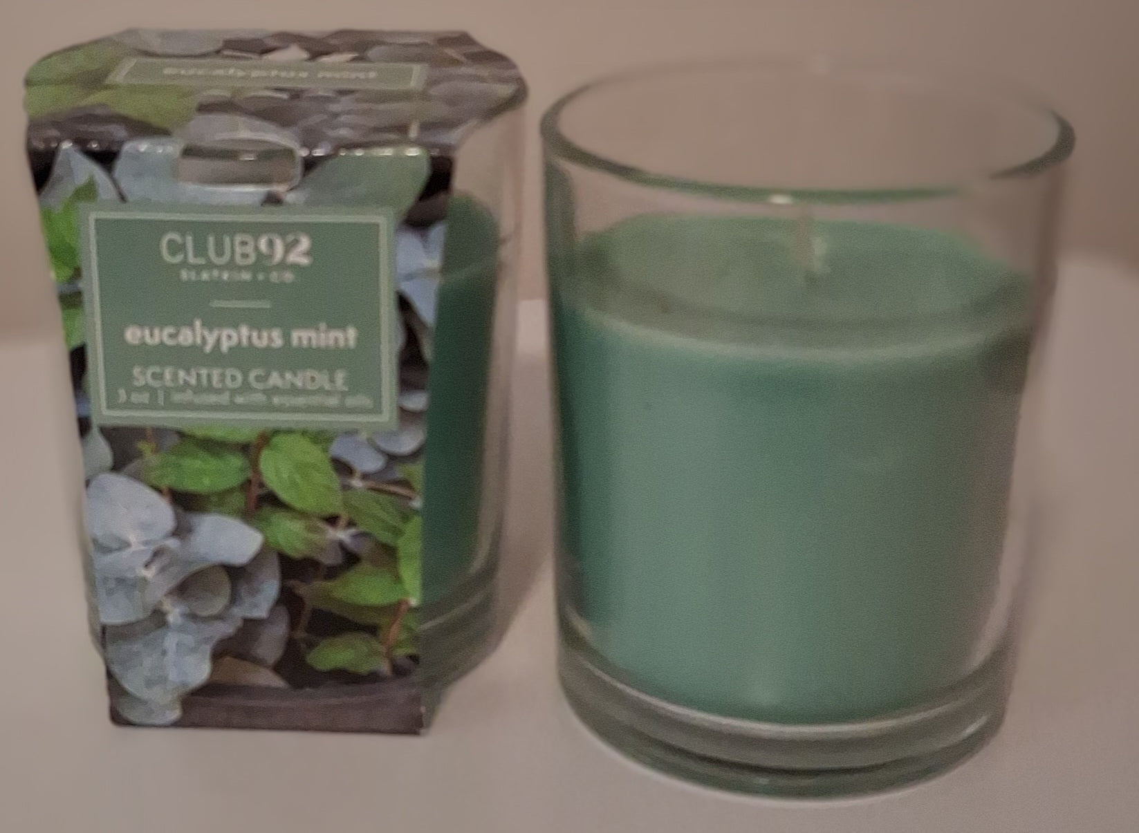 Club 92 Eucalyptus Mint Scented Candle, 3oz.