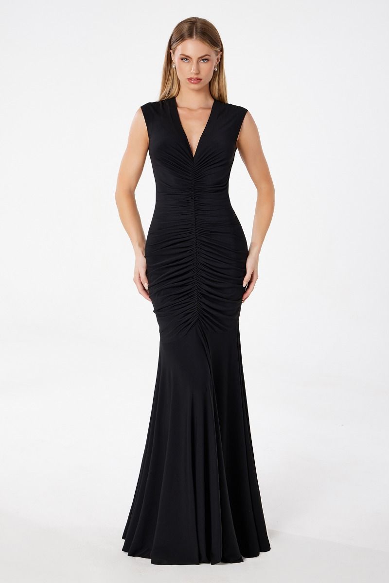 Mermaid dress V-neckline covered back-0